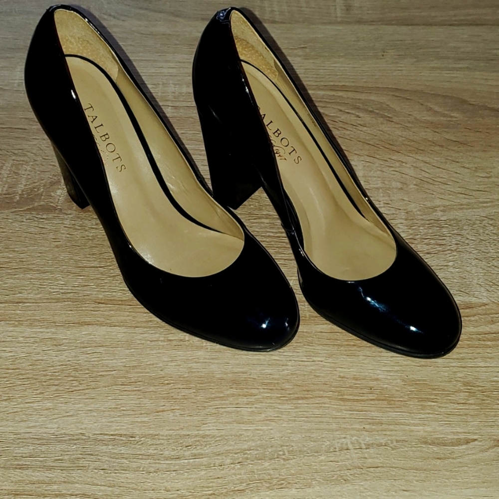 Talbot patent leather 👠. 7.